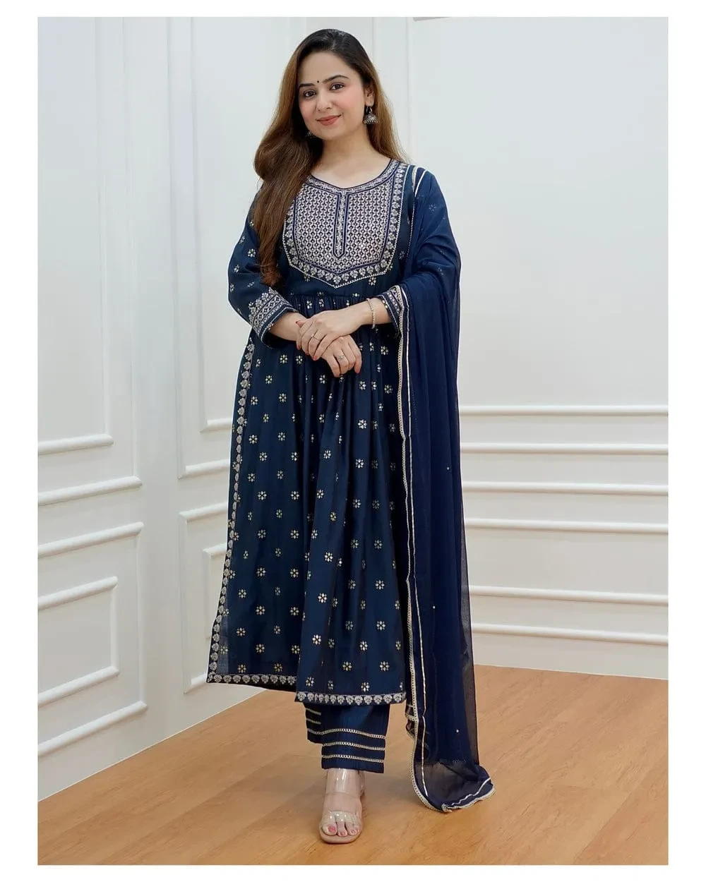 Embroidery & Printed Cut Naira Set  ( MM110 )